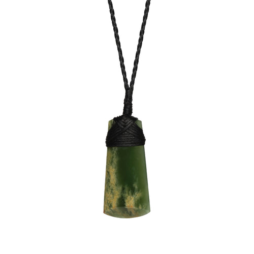 36mm x 17mm / New Zealand Pounamu // AKATO198P-P-8