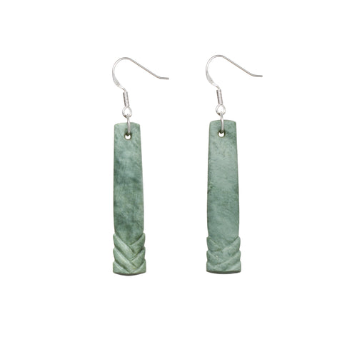 47mm x 11mm / New Zealand Pounamu // ESER15-2