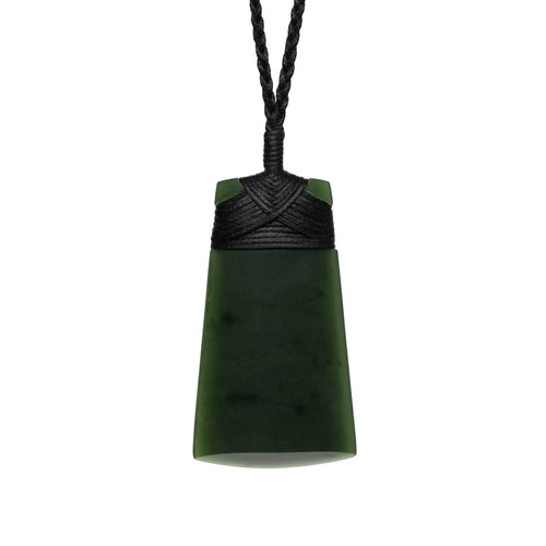 56mm x 31mm / New Zealand Pounamu // JATO328P-3