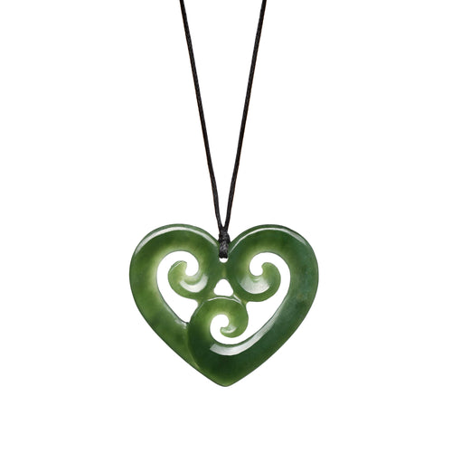 37mm x 43mm / New Zealand Pounamu // JJ3KOHP398P-15