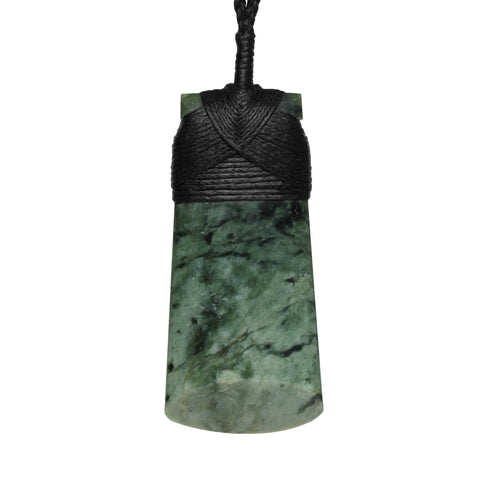 65mm x 29mm / New Zealand Pounamu // MJHTO228P-2