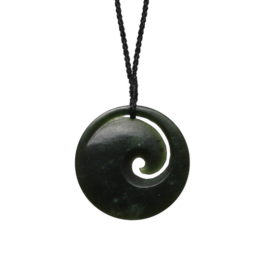 41mm x 41mm / New Zealand Pounamu // RMKO328P-2