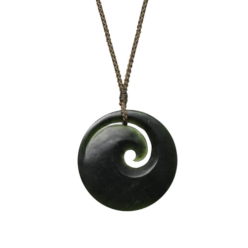 41mm x 41mm / New Zealand Pounamu // RMKO328P-3