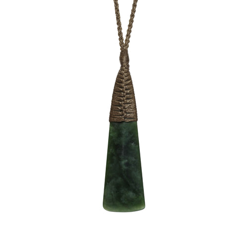 62mm x 18mm / New Zealand Pounamu // RMPD148P-4