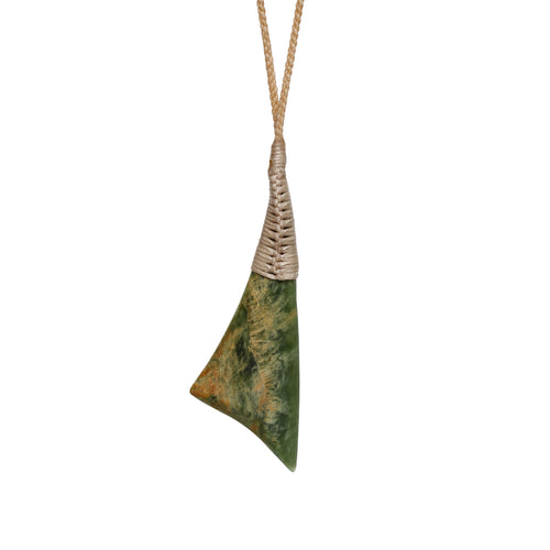 55mm x 21mm / New Zealand Pounamu // RMPD148P-8