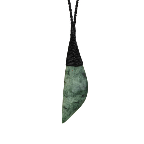 65mm x 18mm / New Zealand Pounamu // RMPD148P-9